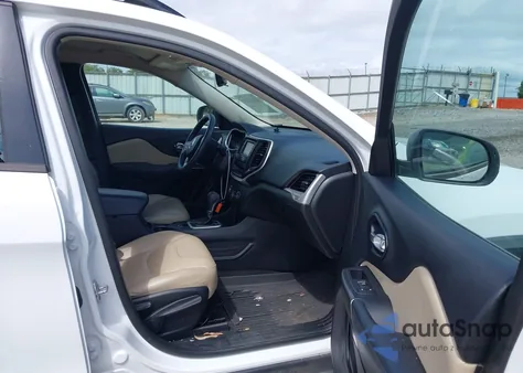 2015 Jeep Cherokee Sport из США, поврежденный, VIN 1C4PJLAB0FW761887